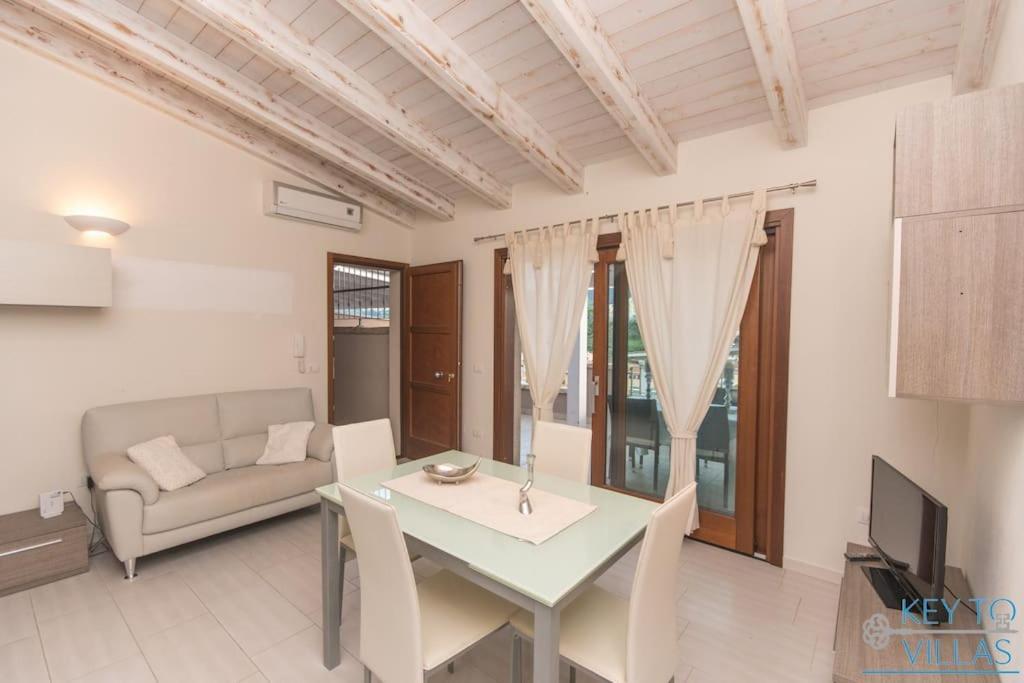 Brigata House - Luxury 2 Beds, Wifi, Balcony,Sea View - Key To Villas 卡斯特尔萨多 外观 照片