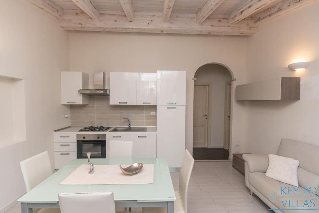 Brigata House - Luxury 2 Beds, Wifi, Balcony,Sea View - Key To Villas 卡斯特尔萨多 外观 照片