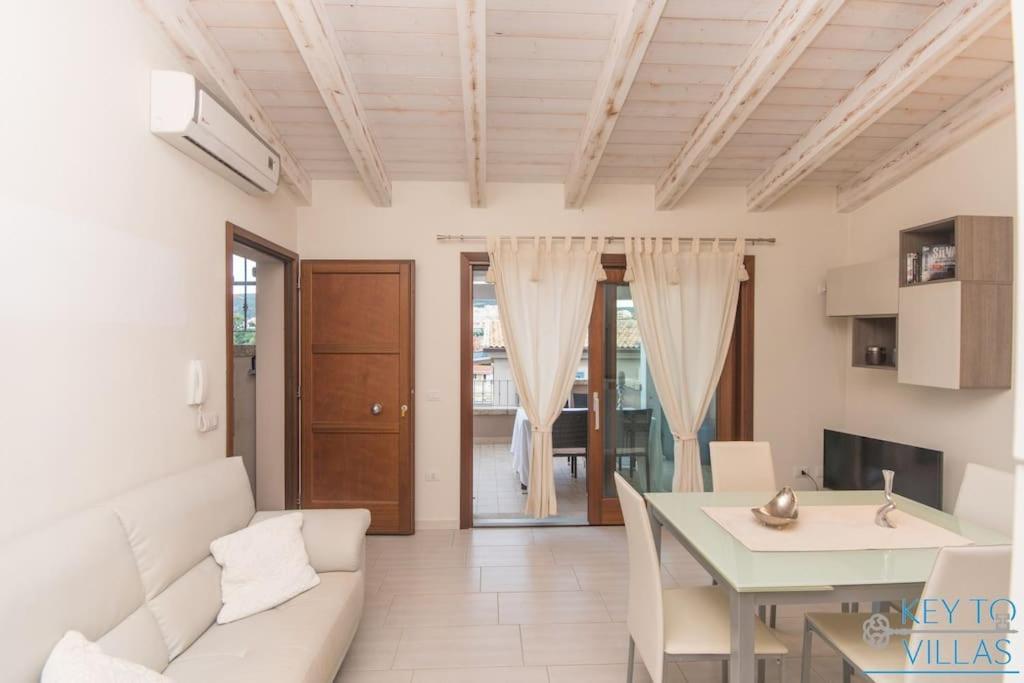 Brigata House - Luxury 2 Beds, Wifi, Balcony,Sea View - Key To Villas 卡斯特尔萨多 外观 照片